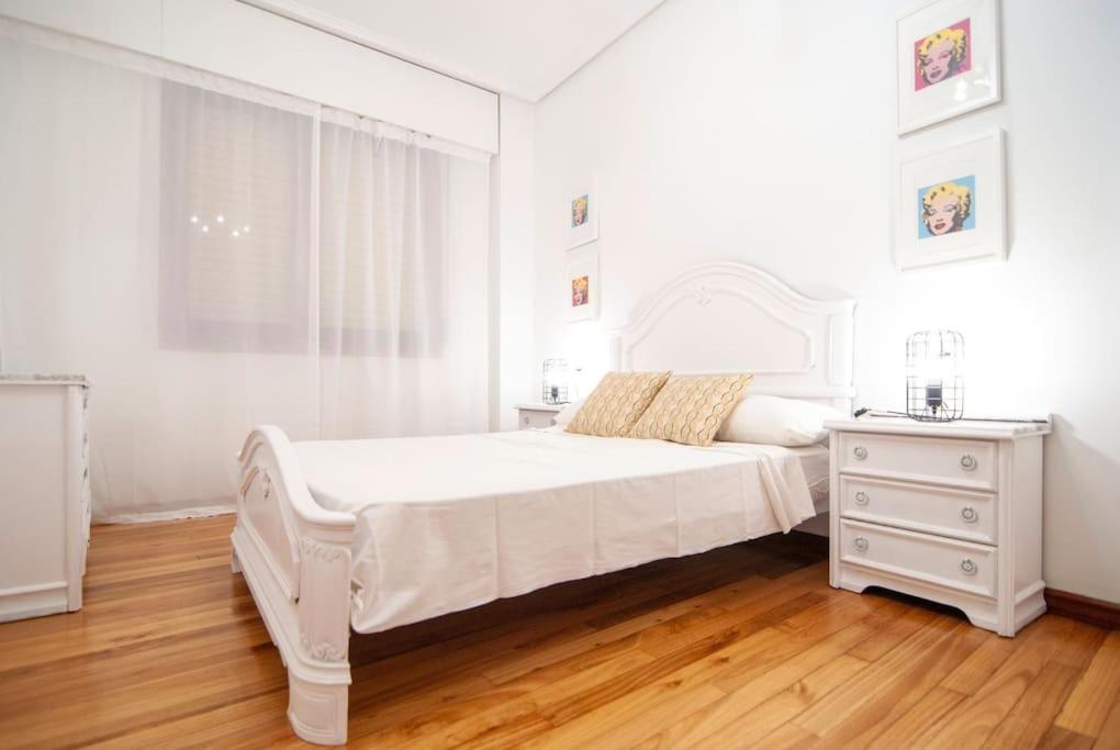 Bilborock By Zazpikaleak Apartment Bilbao Ngoại thất bức ảnh